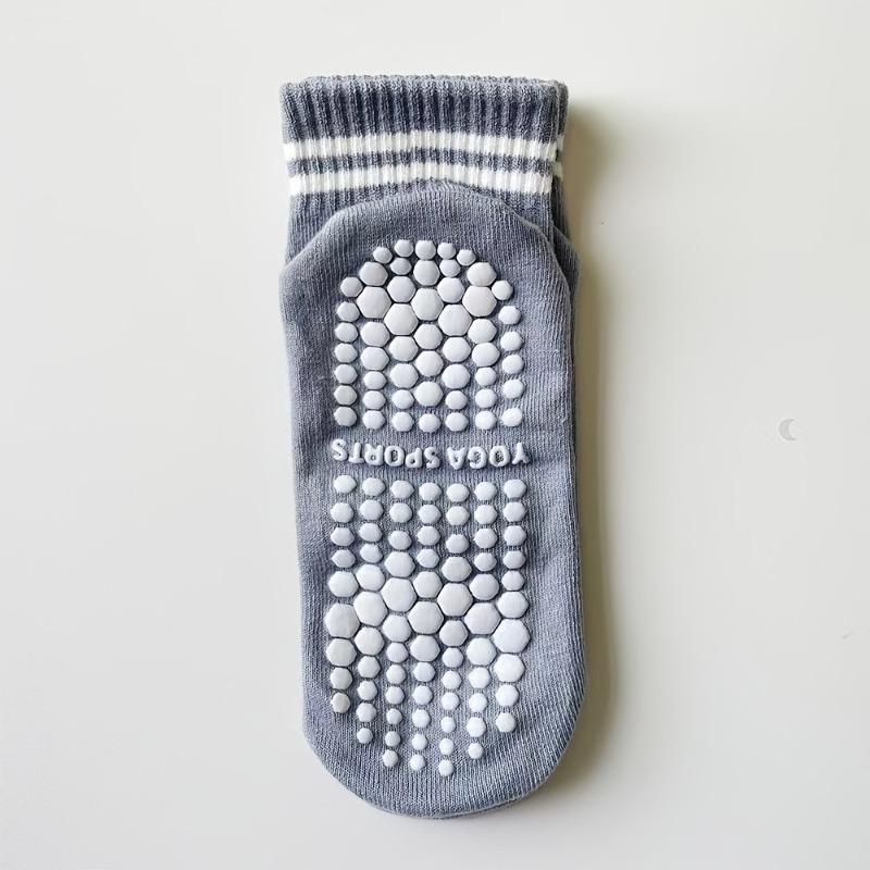 1/5 Pair Women's Silicone Anti - Sports Socks 评论和价格